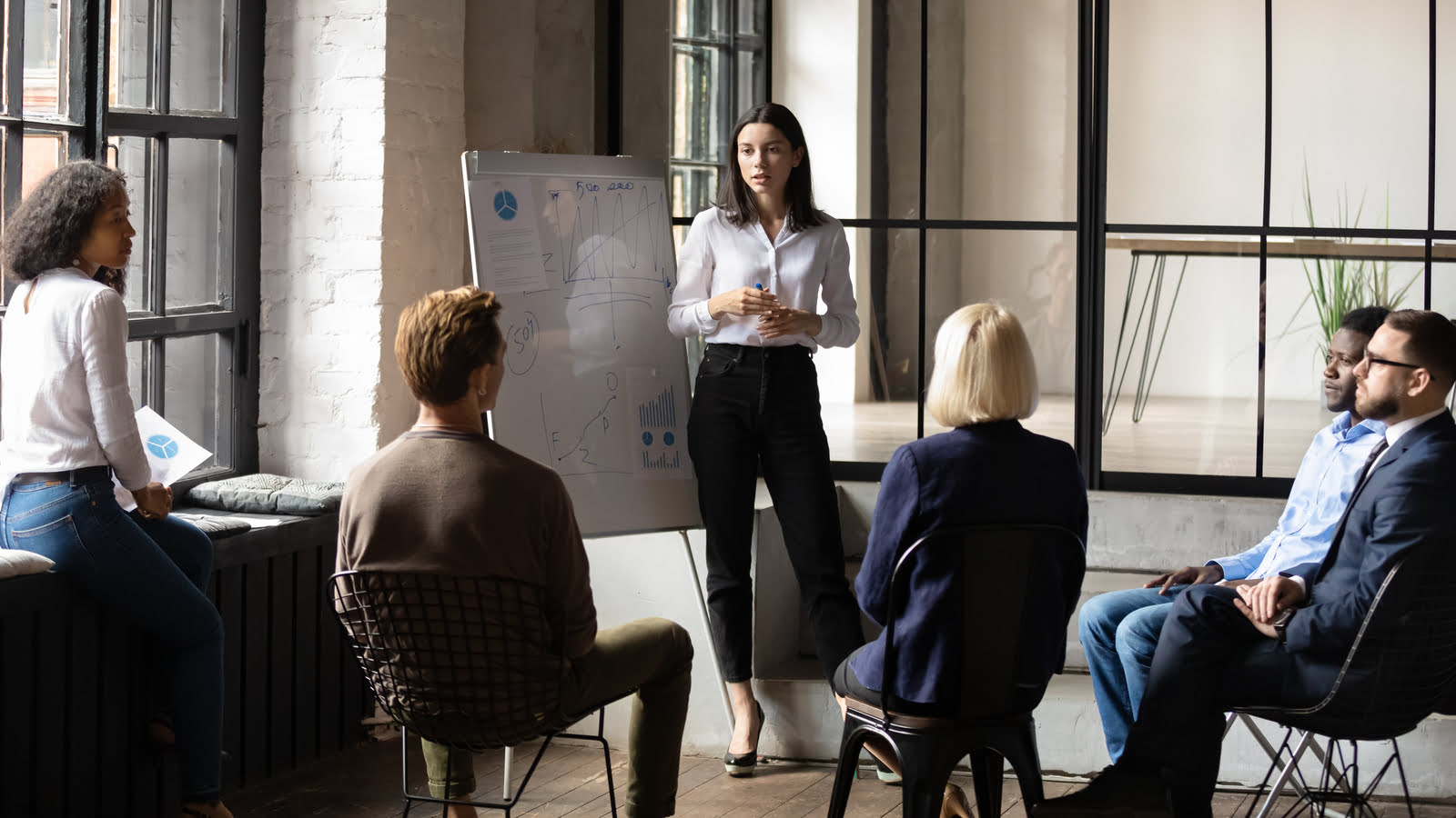 confident-business-woman-presenting