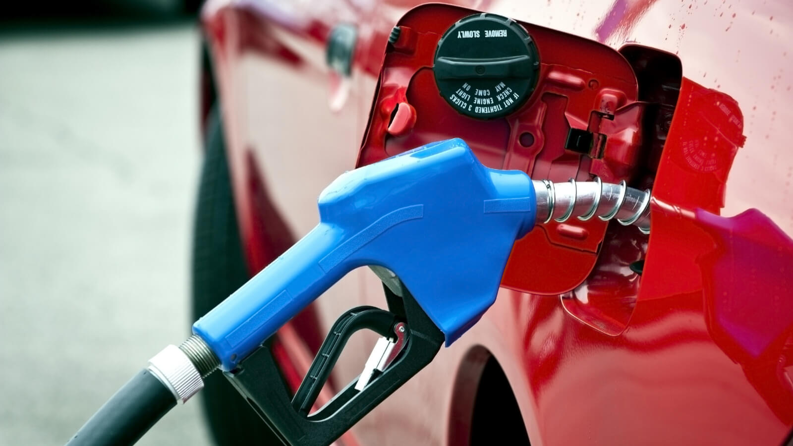 standard mileage vs actual expenses